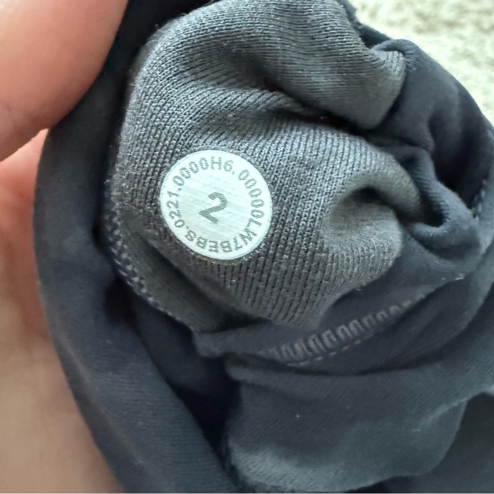 Lululemon Align Short 6” *Diamond Dye Pitch Grey Graphite Grey Size 2 - Picture 4 of 6